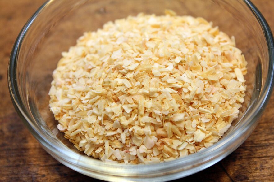 Dehydrated onions